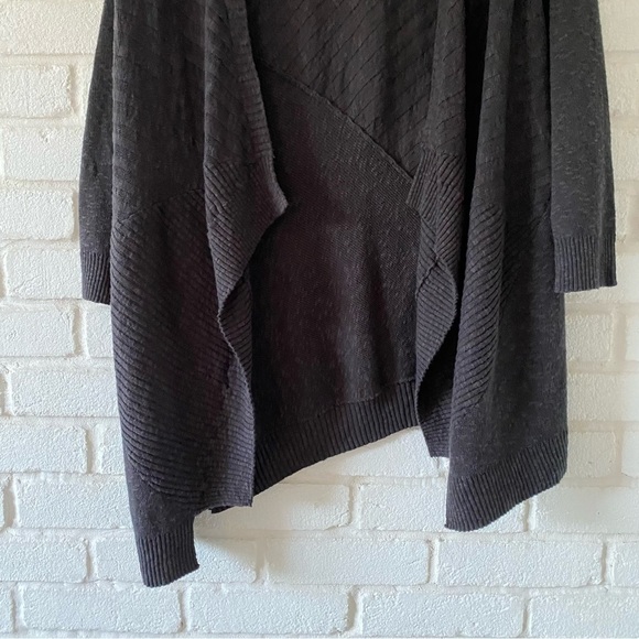 Eileen Fisher Gray Slub Linen Blend Asymmetrical Cardigan Sweater Large - Picture 3 of 9